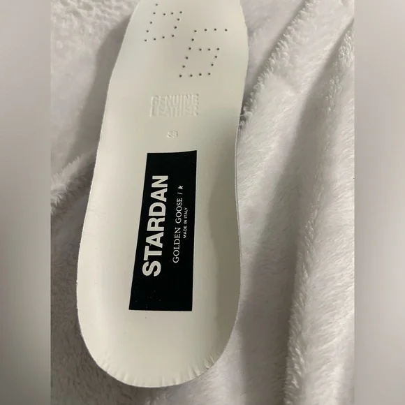 Golden Goose White Leather Low-Top Sneakers - Picture 13 of 16